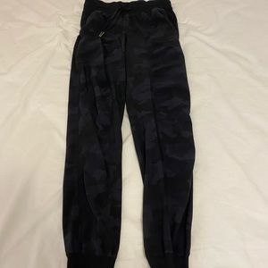 Lululemon dance studio joggers